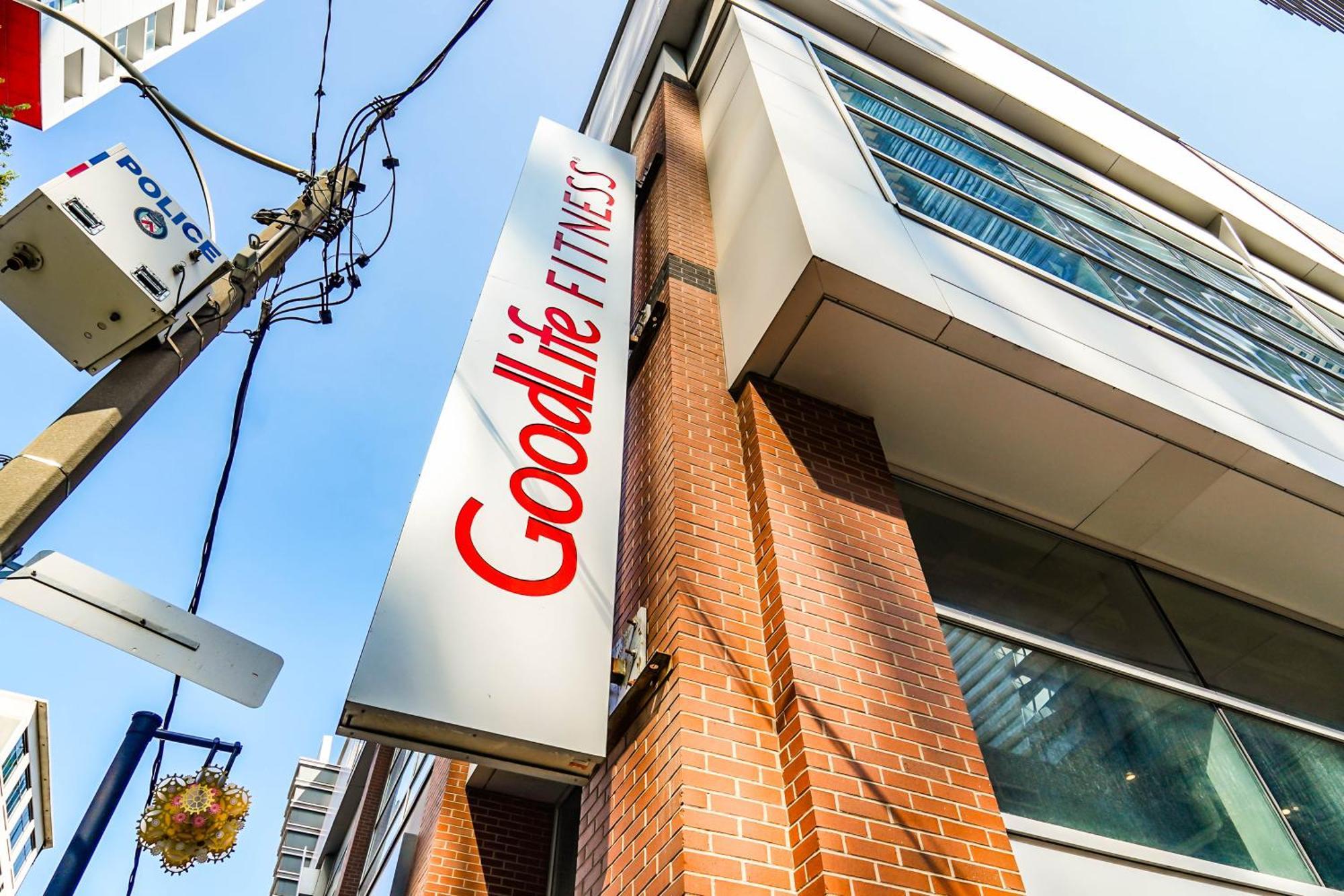 Chol Furnished Suites Heart Of Downtown Toronto, 2 Beds, Free Parking, Cn Tower View Экстерьер фото