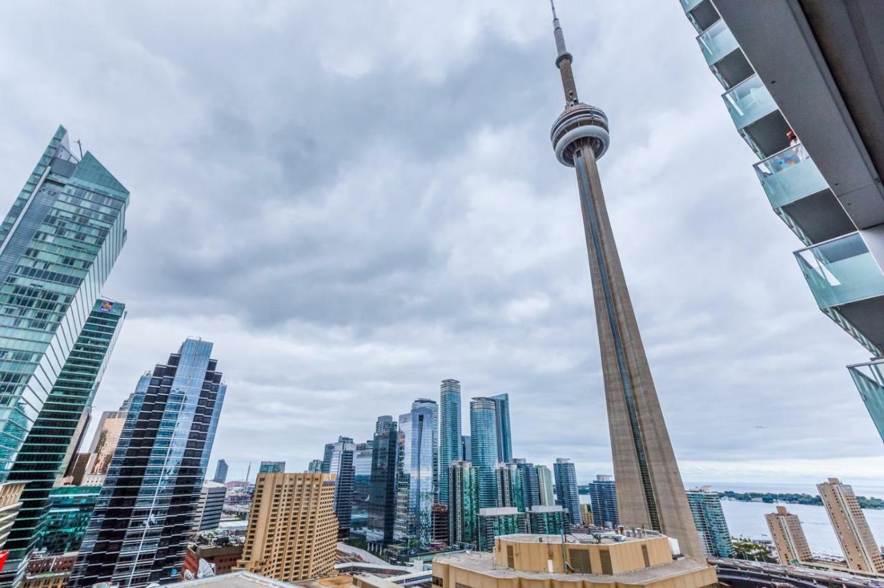 Chol Furnished Suites Heart Of Downtown Toronto, 2 Beds, Free Parking, Cn Tower View Экстерьер фото